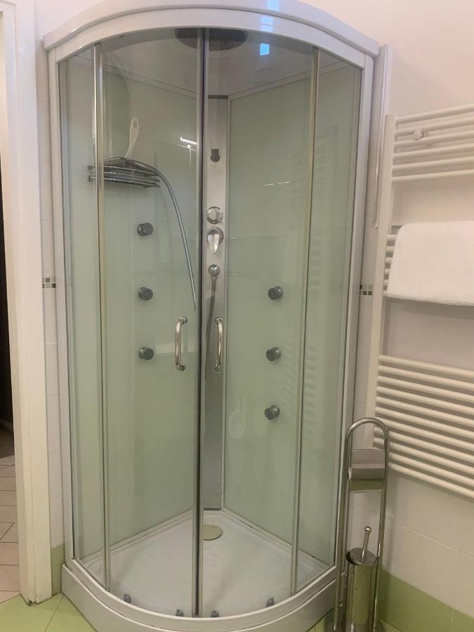 Odeon Apartment In Centro A Λιβόρνο Εξωτερικό φωτογραφία